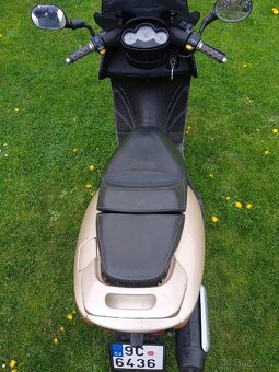 Motocykl Yamaha 125 - 5