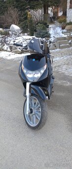Piaggio Beverly 200 - 5