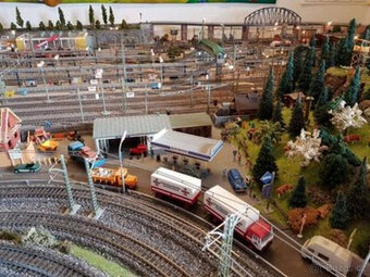 Modelová železnice Märklin H0, kompletní analogová konstrukc - 5