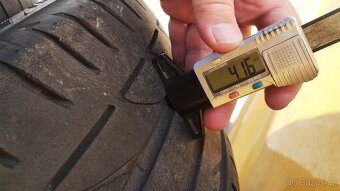 Sada letni pneu 225/40-18 Bridgestone 4-5mm - 5