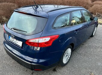 Ford Focus III Combi 1,6 TDCi, ČR, 8/2013, přímý majitel - 5