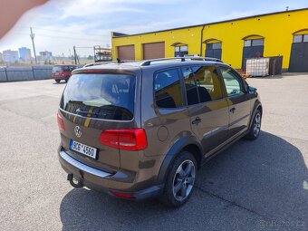 Volkswagen Touran Cross 2.0Tdi tažné - 5