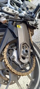 Aprilia mana850 - 5