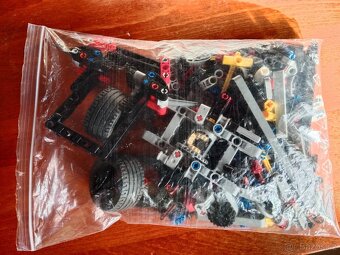 Lego TECHNIC 42153 - 5