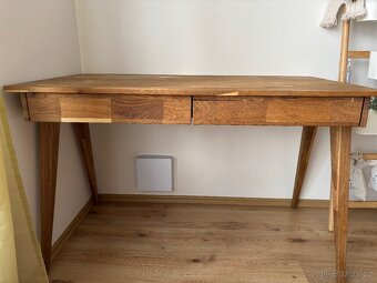 Dubový psací stůl - 5