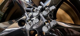 Mercedes Benz V-class W447,alu 17',černé,senzory - 5