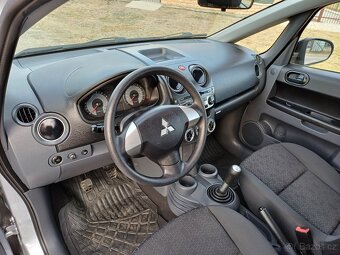 Predám Mitsubishi Colt 1.1 benzín,5-dverový,1.majiteĺ,rok vý - 5