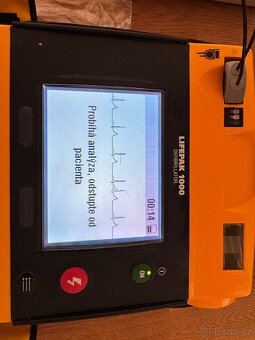 AED Lifepak 1000 - 5