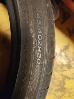 Pneu Hankook R20 - 5