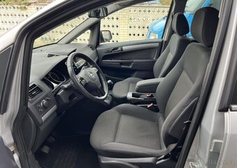 Opel Zafira 1.8i 16v 7MÍST KLIMA TEMPOMAT manuál 103 kw - 5