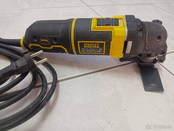 Oscilační bruska Stanley Fatmax FME 650, 300 W - 5