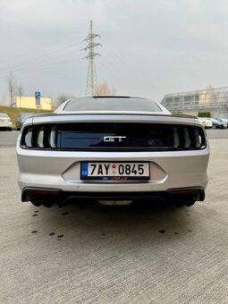 FORD MUSTANG 2019 5,0 GT 331kw 60xxx km - 5