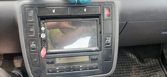 Seat Alhambra 1,9 tdi 85kw - 5