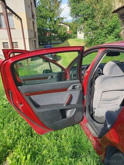 Peugeot 407 - 5