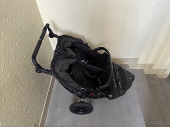 Out n About Double Nipper Raven - dvojity kocarek - 5