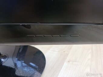 LG W2240S - 5