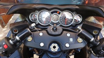 Suzuki Hayabusa - 5