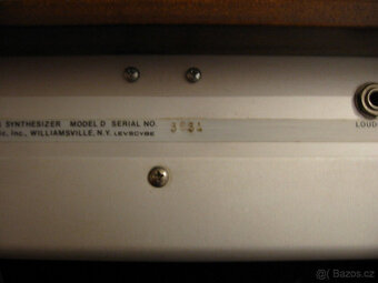 Minimoog Model D - Lintronics MIDI (č. 3631) Studiové zaříze - 5