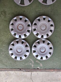 Sady origo krytů kol Vw, Škoda, Nissan 15" a 16" viz. foto - 5