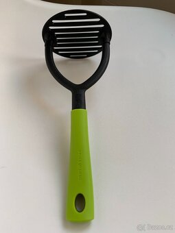 Nůžky Šťouchadlo naběračka metla kleště Sítko - 5