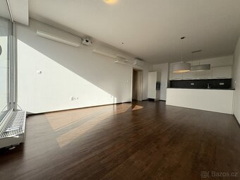 Prodej bytu 3kk s terasou a garáží, Francouzská, Brno - 5