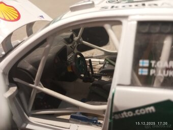 Prodám model Škoda fabia WRS 1:18 - 5