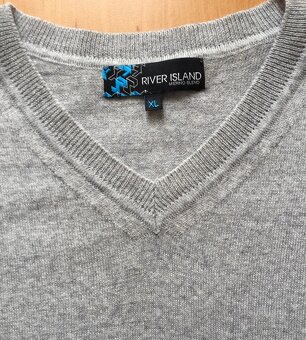 Pánské svetry , velikost L - 5