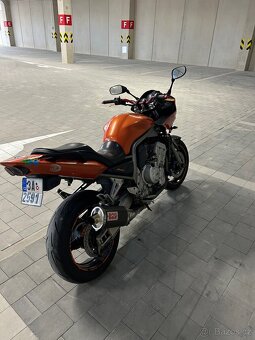Yamaha FZS 1000 - 5