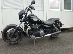 Triumph Thunderbird Storm 1700 - 5