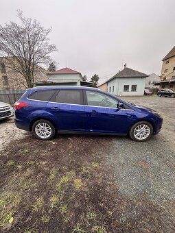 Ford Focus - 5