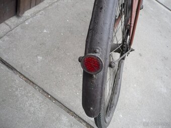 staré dámské kolo - 5