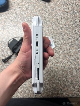 Sony PlayStation Portable (PSP) Street E1004 - 5