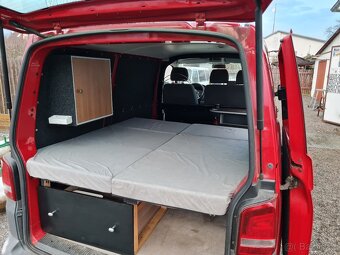 VW Transporter T5 obytný - 5