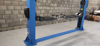 Dvousloupový elektrohydraulický zvedák 3.500-7.500 kg - 5