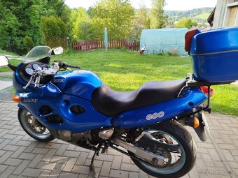 Prodám Suzuki GSX 600 f - 5