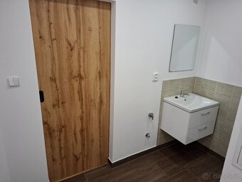 Pronájem bytu 1+1 po rekonstrukci v Jirkově, ul. Hornická - 5
