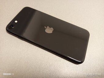 Apple iPhone SE 2020 64Gb šedý - 5