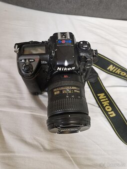 Nikon - 5