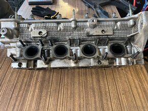 Hlava motoru 1.8T - 5