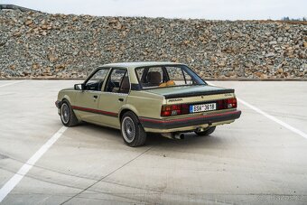 Opel Ascona C - 5