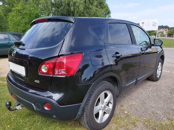 Nissan Qashqai 2.0 DCi 4x4 - 5
