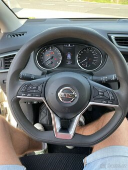 Nissan Qashqai 1.3 DIG-T ,64.000 km, serv. kniha - 5