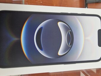 Apple iPhone 16e black - 5