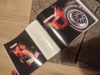 Knihy o formulích a vesmíru - 5