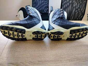 Snowboardové boty 45 - 5