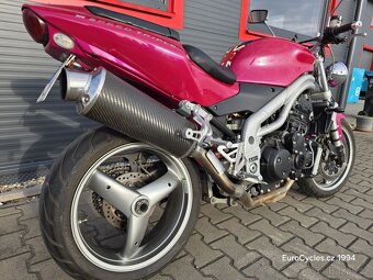 Triumph Speed triple 955i - 5