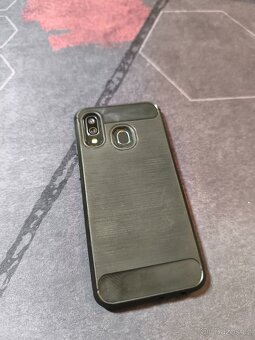 Samsung Galaxy A40 - 5