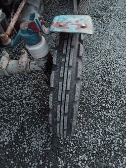 Prodam Traktor Zetor - 5