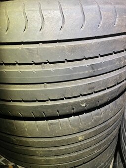 215/40 R17 - 5