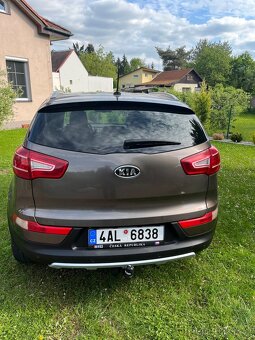 Kia Sportage 2.0 crdi 100kw 4X4 AWD 2010 Automat - 5